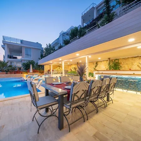 Вилла Sleeps 10 Pool Air Con Wifi Калкан