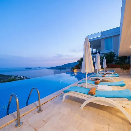 Sleeps 10 Pool Air Con Wifi * Калкан
