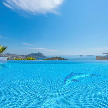 Sleeps 10 Pool Air Con Wifi